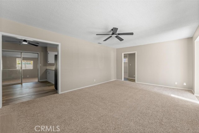 Detail Gallery Image 7 of 28 For 40596 Mulberry Dr, Hemet,  CA 92544 - 3 Beds | 2 Baths