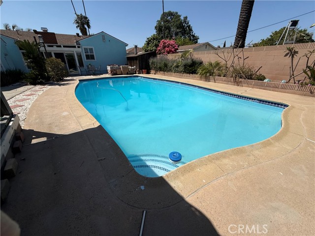 12268 Samoline Avenue, Downey CA: https://media.crmls.org/medias/6e277570-fac9-4c8e-abef-a5f80d64b053.jpg
