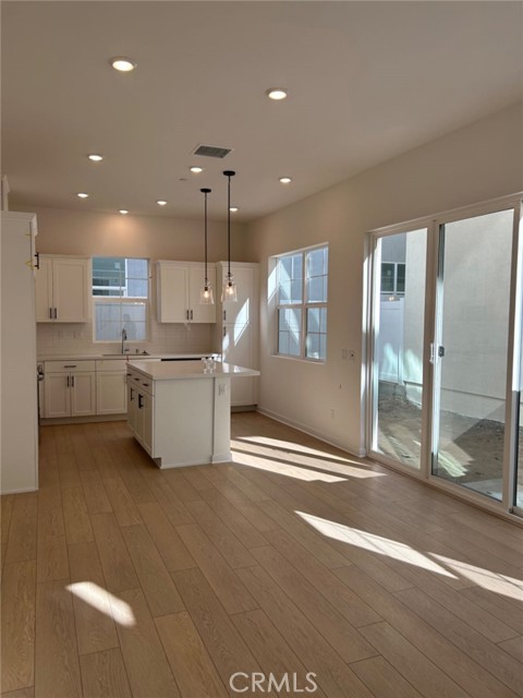 Detail Gallery Image 3 of 21 For 4453 S Bryant Paseo, Ontario,  CA 91762 - 3 Beds | 2/1 Baths