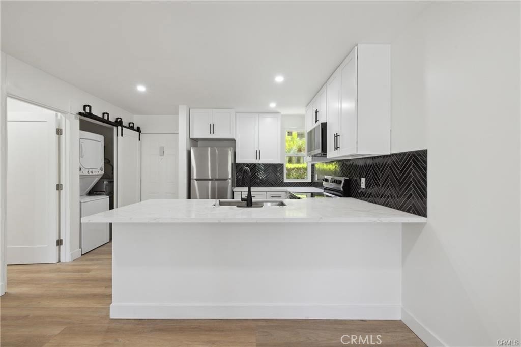 17000 Burbank Boulevard #313