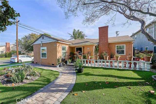 Detail Gallery Image 4 of 48 For 2690 Oregon, Long Beach,  CA 90806 - 2 Beds | 2 Baths