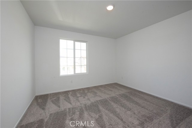 Detail Gallery Image 17 of 26 For 12574 Hanna Ct, Victorville,  CA 92392 - 4 Beds | 3 Baths