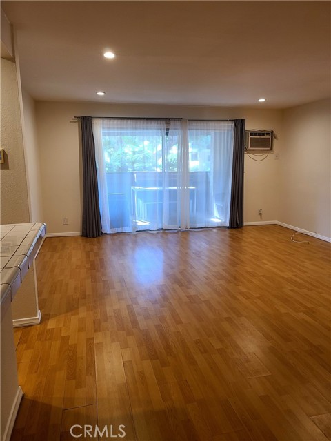 Detail Gallery Image 9 of 17 For 360 S Euclid #122,  Pasadena,  CA 91101 - 1 Beds | 1 Baths