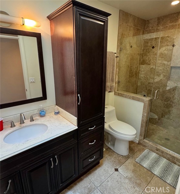 5913 Loomis Street, Lakewood CA: https://media.crmls.org/medias/6e2994d9-b6d0-4761-a4c8-d06cedf514d7.jpg