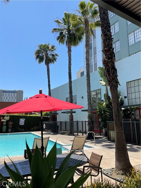 Detail Gallery Image 69 of 75 For 420 S San Pedro St #102,  Los Angeles,  CA 90013 - 2 Beds | 1/1 Baths