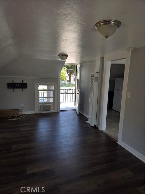 442 E ARROW Highway, Upland CA: https://media.crmls.org/medias/6e2a6534-3874-4d84-9f50-5588df24028e.jpg