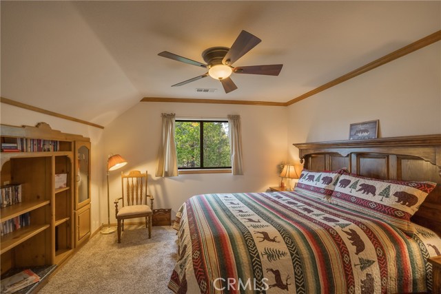 Detail Gallery Image 28 of 35 For 414 Pioneer Rd, Lake Arrowhead,  CA 92352 - 4 Beds | 2 Baths