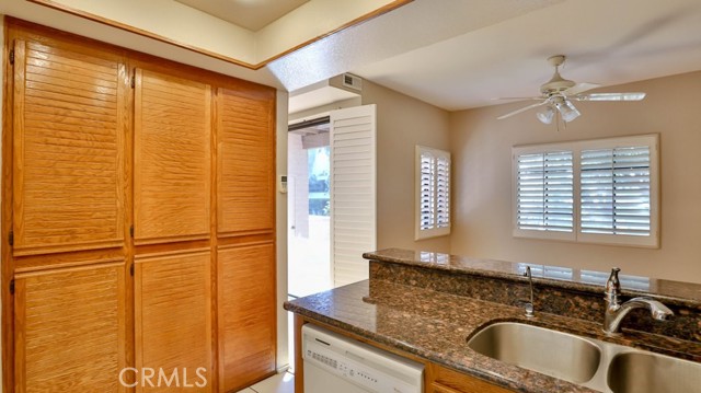 Detail Gallery Image 12 of 24 For 10910 Seville Ct #47,  Garden Grove,  CA 92840 - 2 Beds | 2 Baths