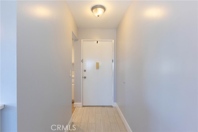 Image 24 of 43 For 3845 Farquhar