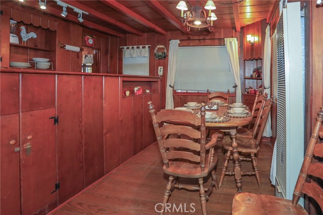 Detail Gallery Image 17 of 51 For 42690 Sonoma, Big Bear Lake,  CA 92315 - 2 Beds | 1/1 Baths