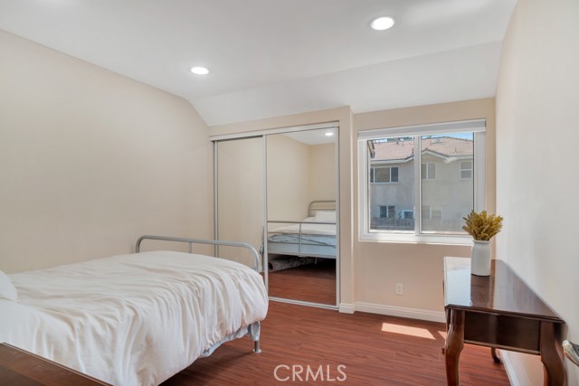 5644 Etiwanda Avenue, Tarzana CA: https://media.crmls.org/medias/6e2b57fe-3d92-4cc8-8169-dde1e8f179ae.jpg