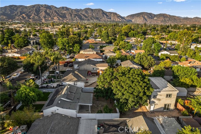 14592 Lyle Street, Sylmar CA: https://media.crmls.org/medias/6e2bba9a-431c-4778-b61f-79fc96d2fc8d.jpg