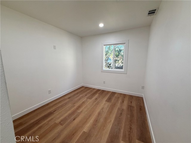 Detail Gallery Image 23 of 33 For 124 S Olive, Rialto,  CA 92376 - 4 Beds | 3 Baths