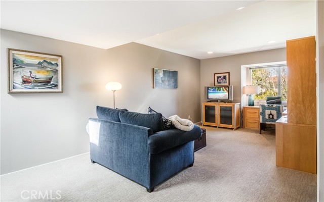 37 Aspen Way, Rolling Hills Estates, California 90274, 2 Bedrooms Bedrooms, ,2 BathroomsBathrooms,Residential,Sold,Aspen,PV23025170