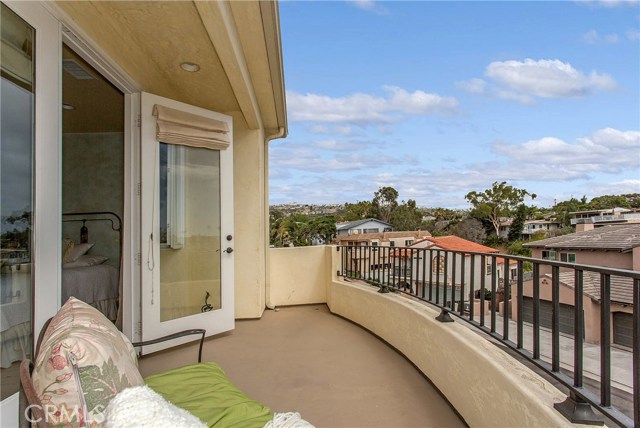 Detail Gallery Image 26 of 37 For 318 Cazador Ln a,  San Clemente,  CA 92672 - 4 Beds | 3/1 Baths