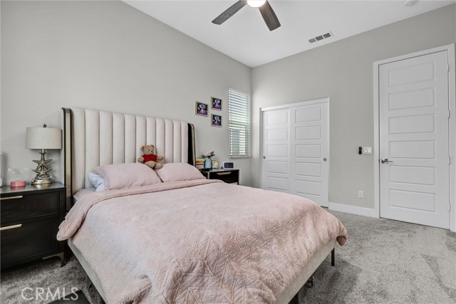 224 Merit, Irvine CA: https://media.crmls.org/medias/6e342137-e8e3-4918-a3e0-20f2563278a5.jpg