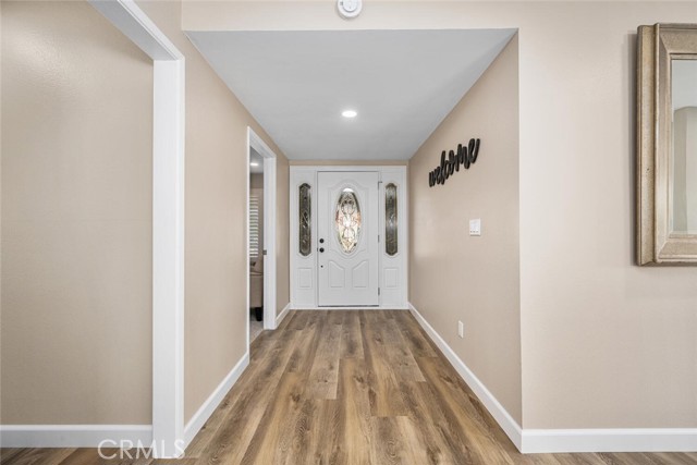 Detail Gallery Image 11 of 74 For 11348 Barbi Ln, Los Alamitos,  CA 90720 - 4 Beds | 2/1 Baths