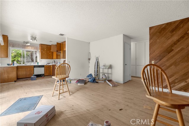 6889 Olympia Dr, Riverside, CA 92503 photo 20