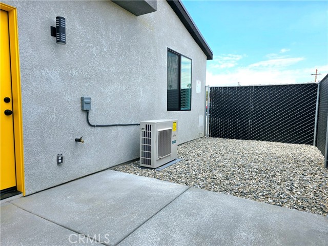 Detail Gallery Image 15 of 18 For 5967 Bagley Ave #2,  Twentynine Palms,  CA 92277 - 2 Beds | 2 Baths