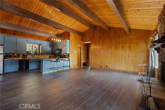 Detail Gallery Image 12 of 43 For 23771 Zuger Dr, Crestline,  CA 92325 - 3 Beds | 2 Baths