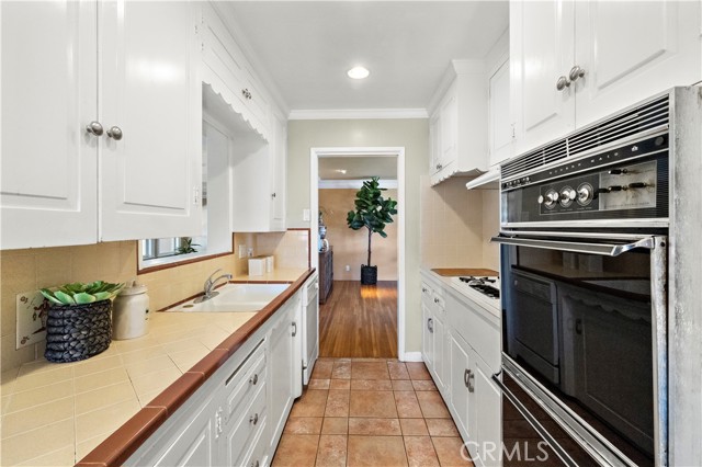 Image 14 of 45 For 9662 Crosby Avenue