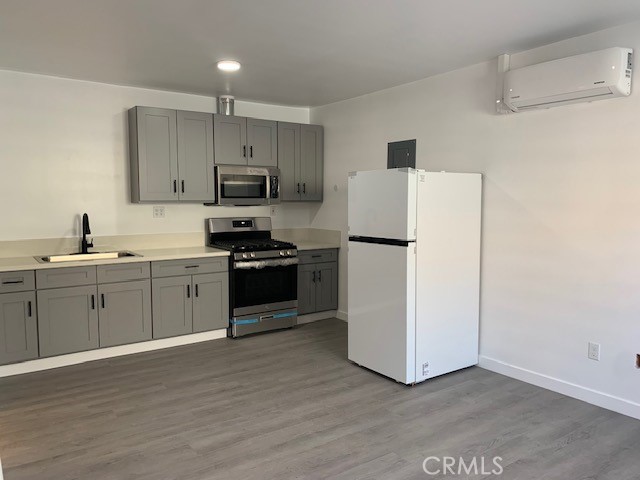 Detail Gallery Image 8 of 12 For 1750 Colorado Bld #I1,  Los Angeles,  CA 90041 - 0 Beds | 1 Baths