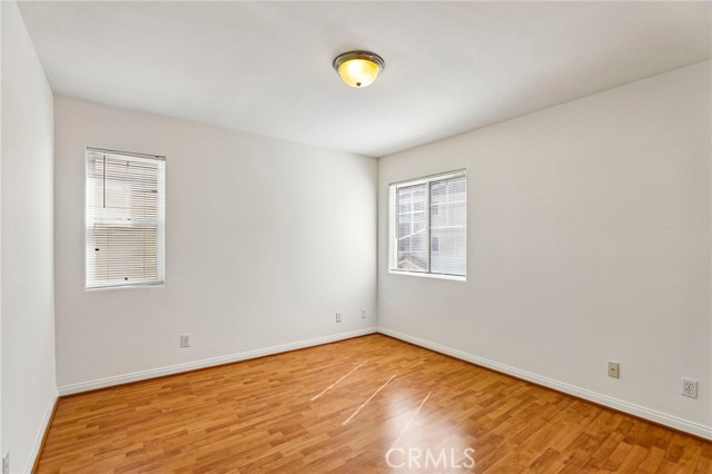 15908 Halldale, B photo 17