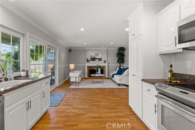 Detail Gallery Image 9 of 46 For 5061 Decatur Dr, La Palma,  CA 90623 - 3 Beds | 2/1 Baths
