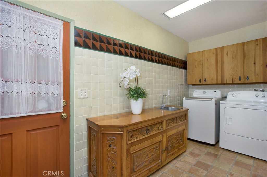 MLS #OC25263981 image #20