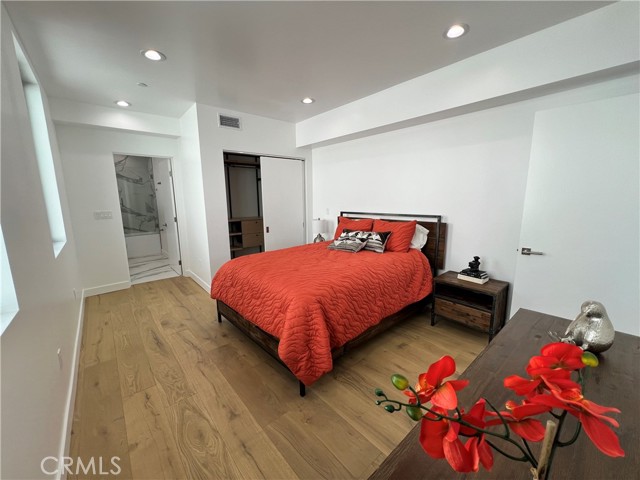 Detail Gallery Image 17 of 36 For 6561 Pickwick St, Los Angeles,  CA 90042 - 3 Beds | 3/1 Baths