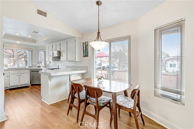 Detail Gallery Image 5 of 20 For 42 via Zapador, Rancho Santa Margarita,  CA 92688 - 3 Beds | 2 Baths