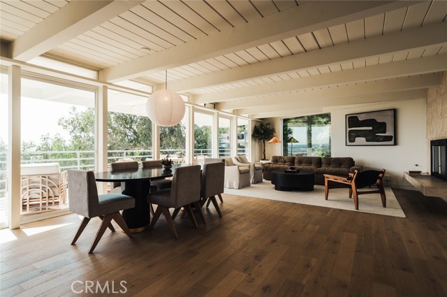 Detail Gallery Image 13 of 33 For 8448 Franklin, Los Angeles,  CA 90069 - 4 Beds | 3/1 Baths