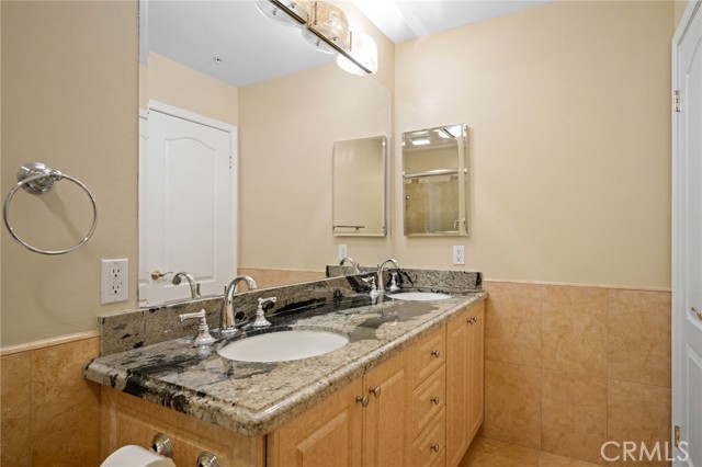 Detail Gallery Image 33 of 46 For 983 Calle Amable, Glendale,  CA 91208 - 4 Beds | 3 Baths