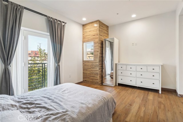 Detail Gallery Image 18 of 41 For 903 S New Hampshire Ave #303,  Los Angeles,  CA 90006 - 3 Beds | 2 Baths