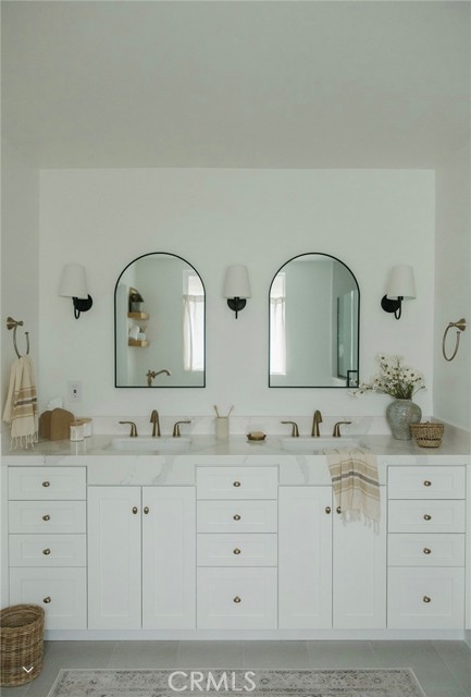 Detail Gallery Image 32 of 51 For 5605 E Calle Canada, Anaheim Hills,  CA 92807 - 4 Beds | 2/1 Baths