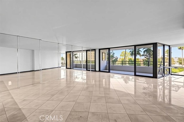 Detail Gallery Image 12 of 59 For 4337 Marina City Dr #149,  Marina Del Rey,  CA 90292 - 3 Beds | 2 Baths