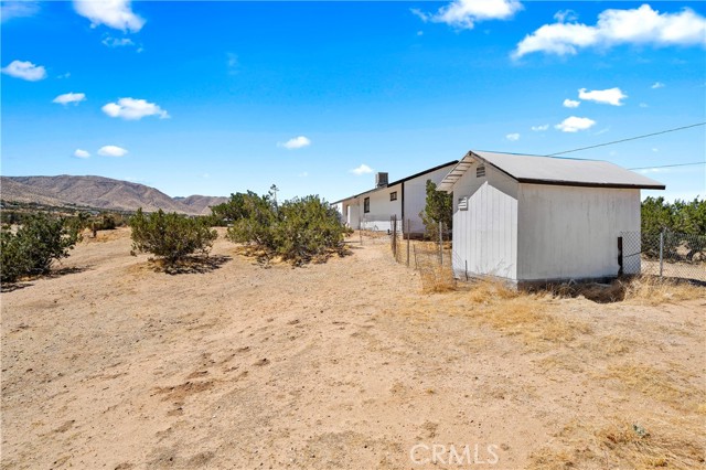 Detail Gallery Image 23 of 30 For 7950 Di Francesco St, Apple Valley,  CA 92308 - 3 Beds | 2 Baths