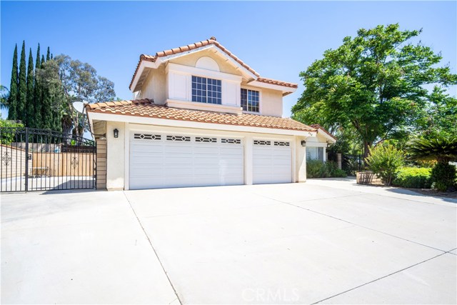 454 Mission Grove Parkway, Riverside, CA 92506