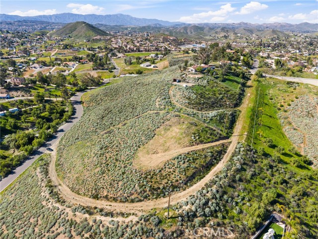 Detail Gallery Image 5 of 7 For 1 Juanita Dr, Menifee,  CA 92587 - – Beds | – Baths