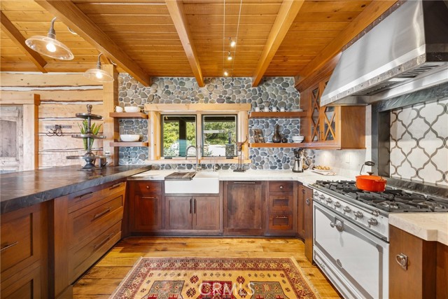 Detail Gallery Image 25 of 75 For 27241 Deertrail Dr, Tehachapi,  CA 93561 - 5 Beds | 4/1 Baths