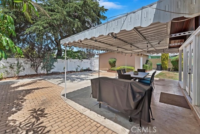 550 N Dexford Drive, La Habra CA: https://media.crmls.org/medias/6e3e6e26-0b17-4cc5-b3de-950e8ea5d235.jpg