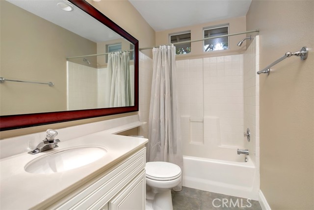 123 Valley View Terrace, Mission Viejo CA: https://media.crmls.org/medias/6e3e833c-1ac4-45df-933b-ea1479470311.jpg
