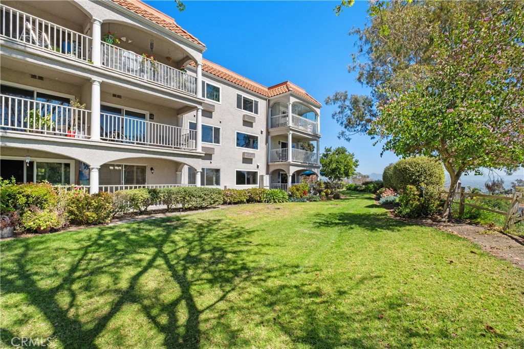 6e3f3a8b 8e7f 4102 9781 F2975108d922