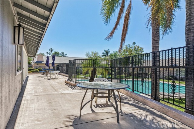 Detail Gallery Image 22 of 31 For 2891 Canyon Crest #68,  Riverside,  CA 92507 - 2 Beds | 2 Baths