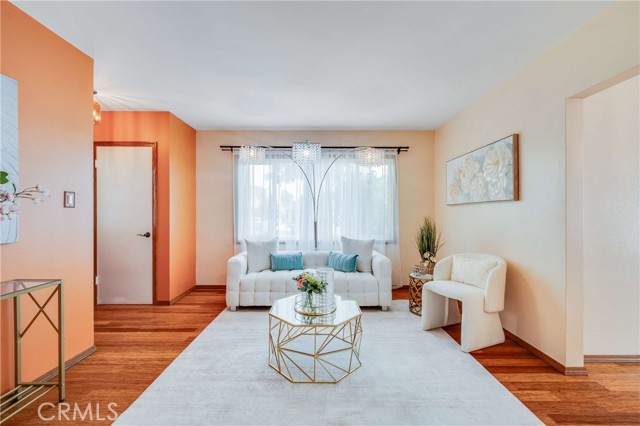 Detail Gallery Image 5 of 33 For 4335 Knoxville, Lakewood,  CA 90713 - 3 Beds | 2 Baths