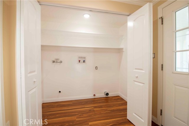 Detail Gallery Image 55 of 55 For 1305 W Riverside, Burbank,  CA 91506 - 4 Beds | 2 Baths