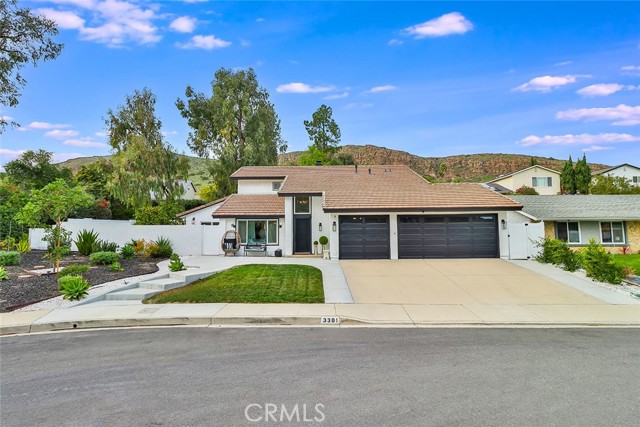 Detail Gallery Image 1 of 1 For 3301 Storm Cloud St, Thousand Oaks,  CA 91360 - 4 Beds | 3 Baths