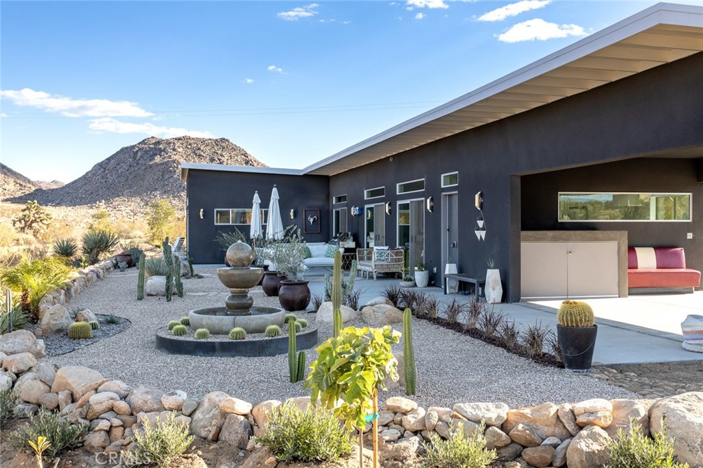 7802 Quail Springs
