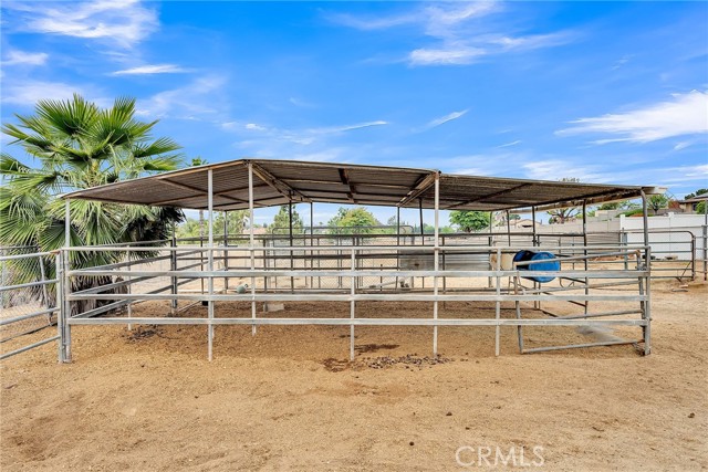 Detail Gallery Image 43 of 57 For 2540 Vine Ave, Norco,  CA 92860 - 5 Beds | 2/1 Baths