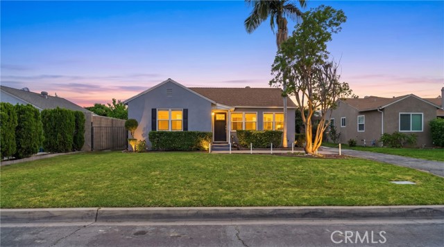 Front Image Thumbnail for CROC26084826